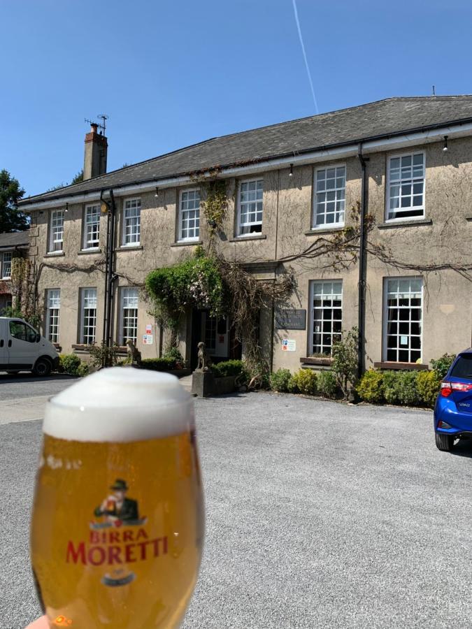 Ty Newydd Country Hotel Hirwaun Exterior foto